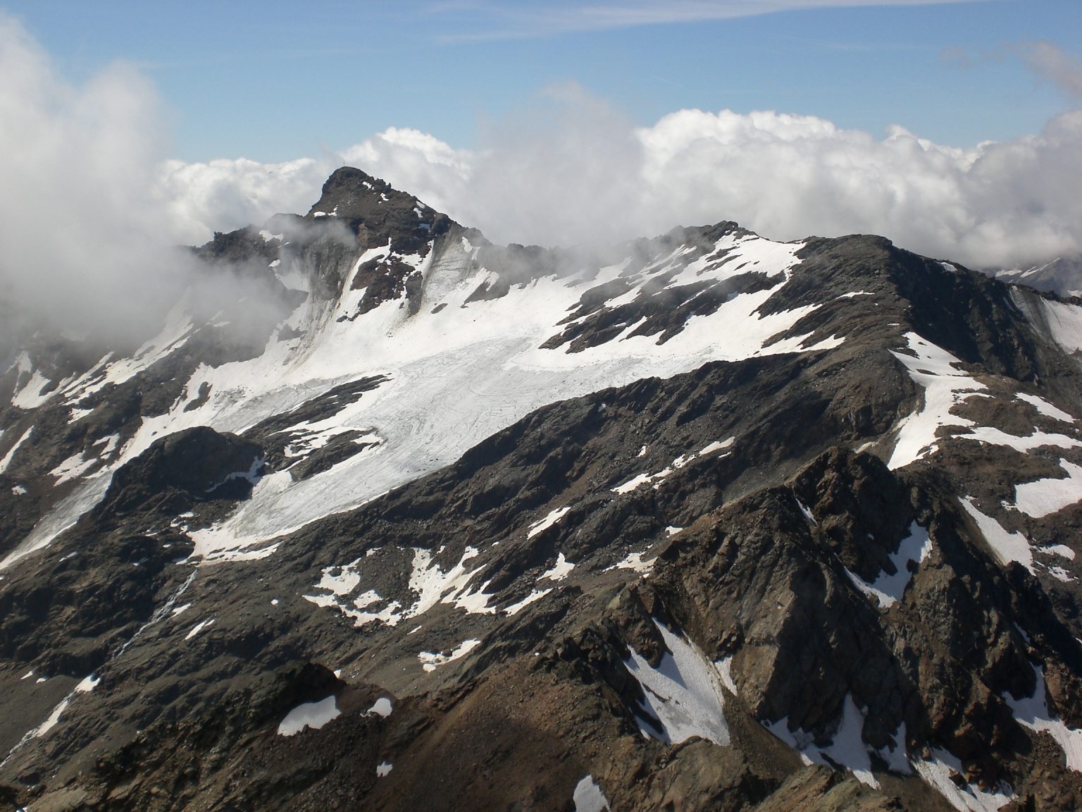 Blick auf den Gletscher der Hinteren Eggenspitze