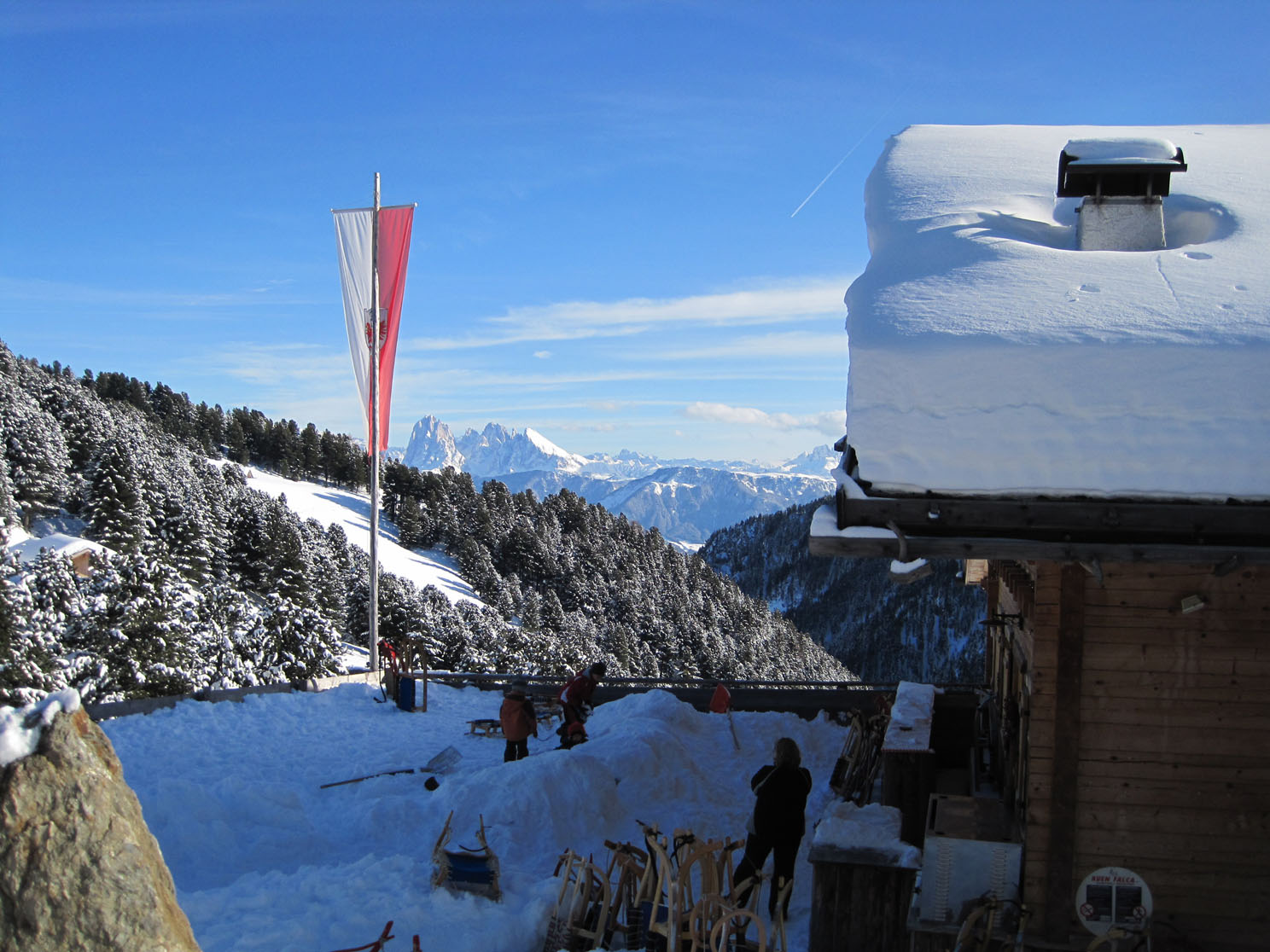 Herrlicher Ausblick in Richtung Seiser Alm mit Plattkofel und Langkofel