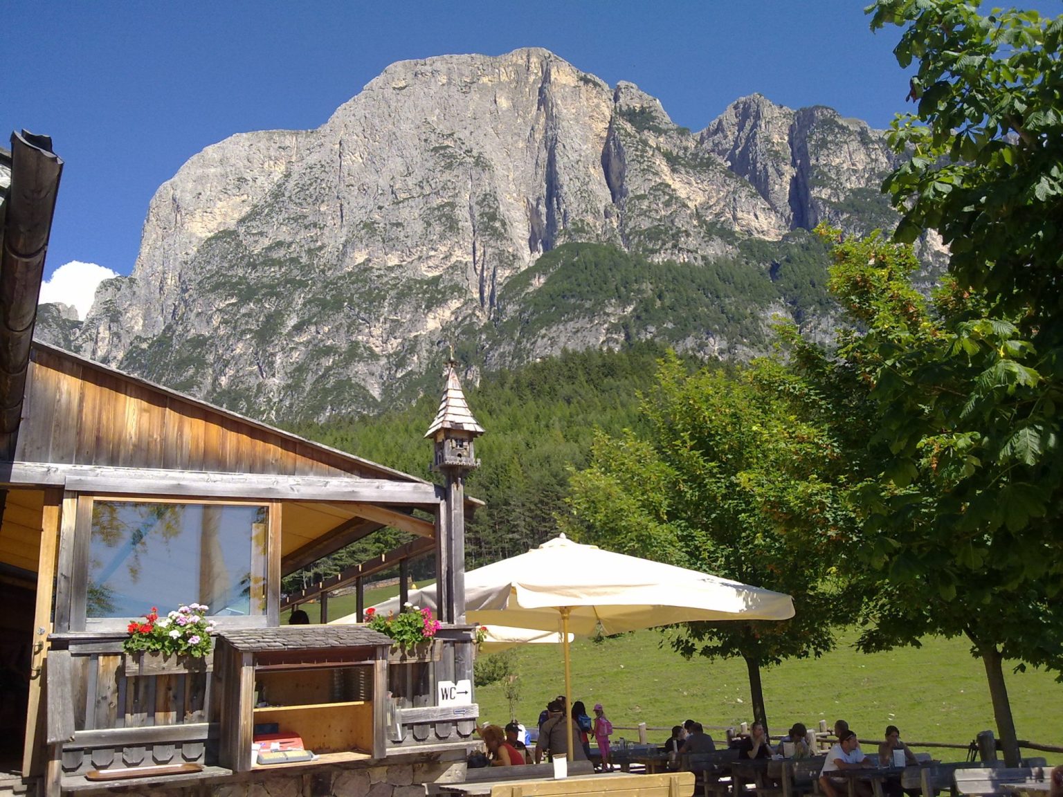 Blick von der Tuffalm auf den Schlern